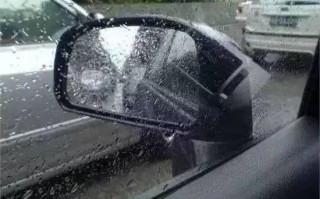 下雨天出行路上能开窗吗 - 下雨天可以开车出远门吗