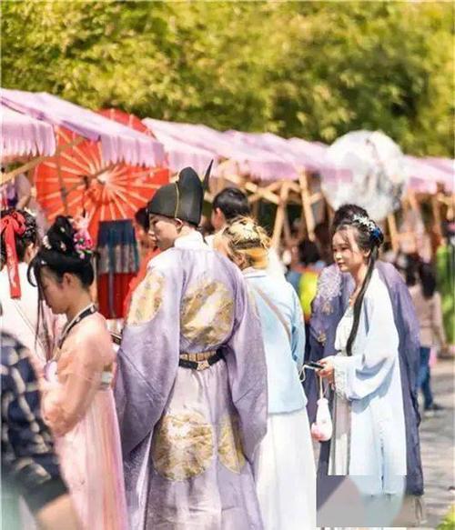 西湖汉服出行日,杭州西湖汉服文化节-第1张图片-微云百科 西湖汉服出行日,杭州西湖汉服文化节-第1张图片-微云百科
