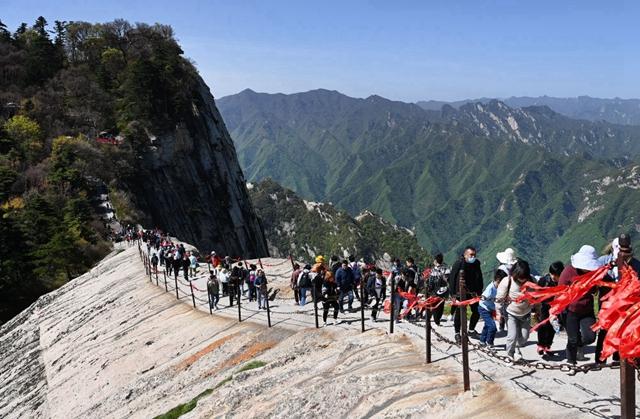西峰可以出行吗，西峰有没有封城-第1张图片-微云百科