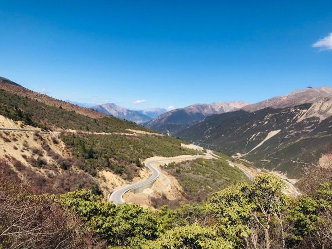 德钦旅游攻略景点大全 - 德钦 旅游-第3张图片-微云百科