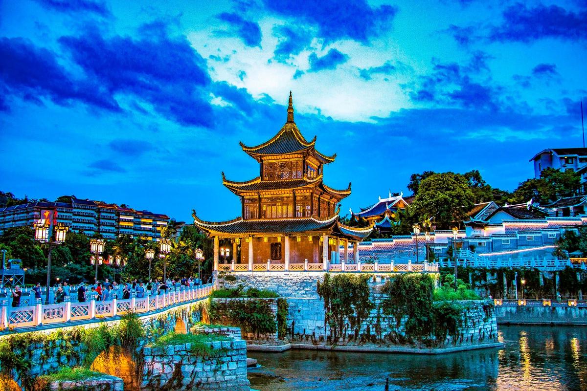 贵阳旅游必去景点攻略,贵阳旅游必去景点推荐-第3张图片-微云百科 贵阳旅游必去景点攻略,贵阳旅游必去景点推荐-第3张图片-微云百科