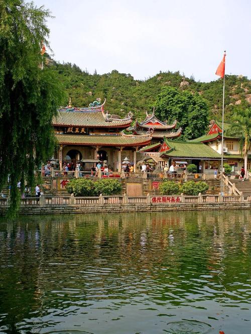 厦门北站下车旅游攻略(厦门北站下车后的攻略)-第6张图片-微云百科 厦门北站下车旅游攻略(厦门北站下车后的攻略)-第6张图片-微云百科