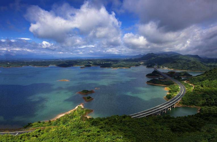 庐山西海一天旅游攻略,庐山西海旅行攻略-第2张图片-微云百科 庐山西海一天旅游攻略,庐山西海旅行攻略-第2张图片-微云百科