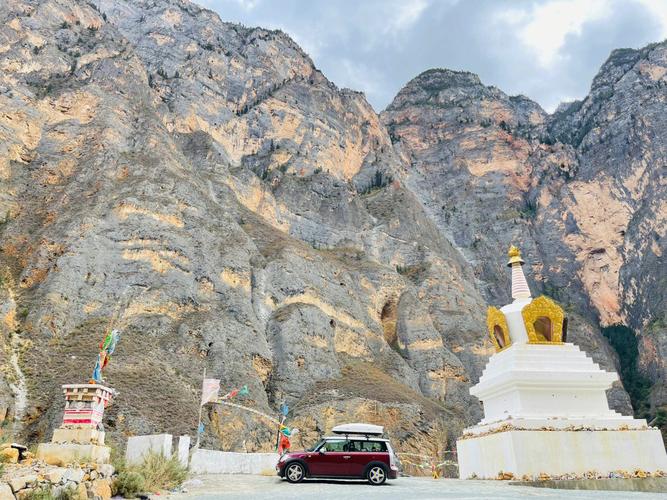 2017稻城旅游攻略 - 稻城旅游攻略必去景点-第6张图片-微云百科 2017稻城旅游攻略 - 稻城旅游攻略必去景点-第6张图片-微云百科