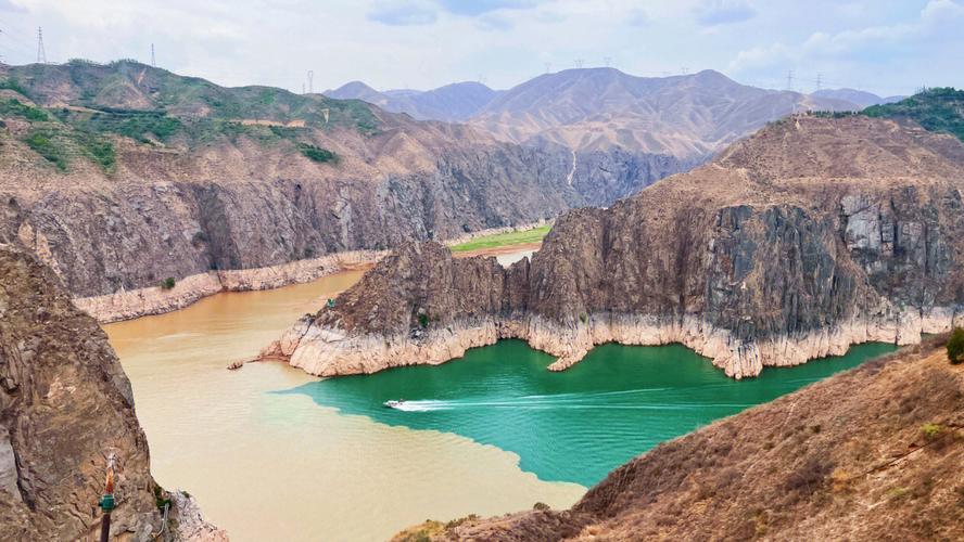 刘家峡太极岛旅游攻略，刘家峡太极岛最佳游玩时间-第3张图片-微云百科
