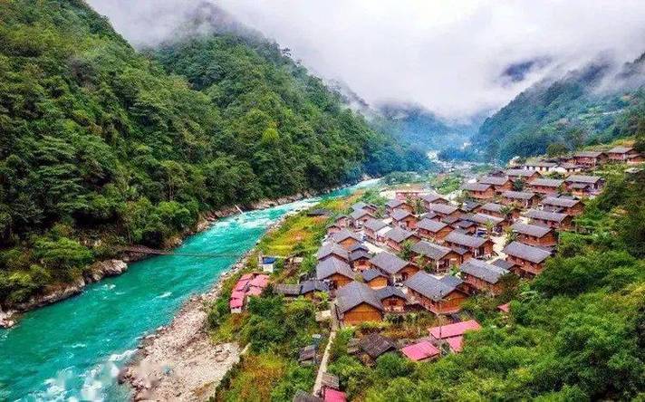 怒江旅游攻略必去景点 - 云南丽江旅游必去的景点-第5张图片-微云百科 怒江旅游攻略必去景点 - 云南丽江旅游必去的景点-第5张图片-微云百科