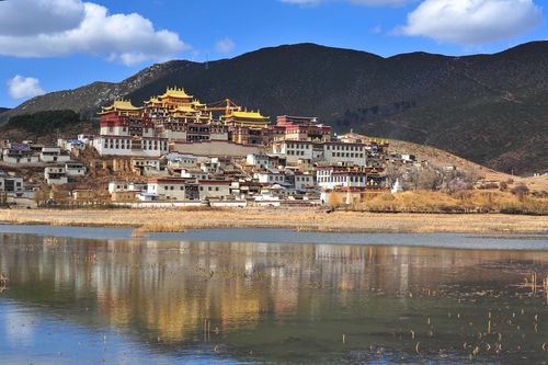 香格里拉天气，香格里拉天气预报15天准确一览表昆明-第4张图片-微云百科