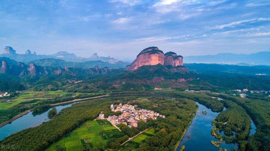 广东旅游攻略景点排名(港澳旅游攻略景点必去)-第2张图片-微云百科 广东旅游攻略景点排名(港澳旅游攻略景点必去)-第2张图片-微云百科
