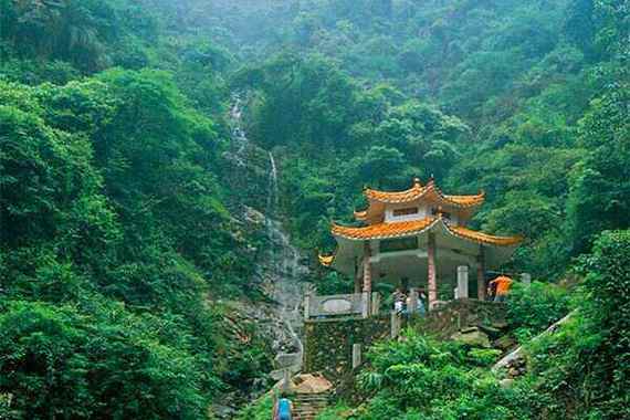 飞霞山风景区旅游攻略，飞霞山风景区自驾攻略-第6张图片-微云百科