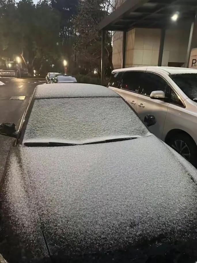 下雪出行还是隔天 - 下雪天出去好吗-第7张图片-微云百科