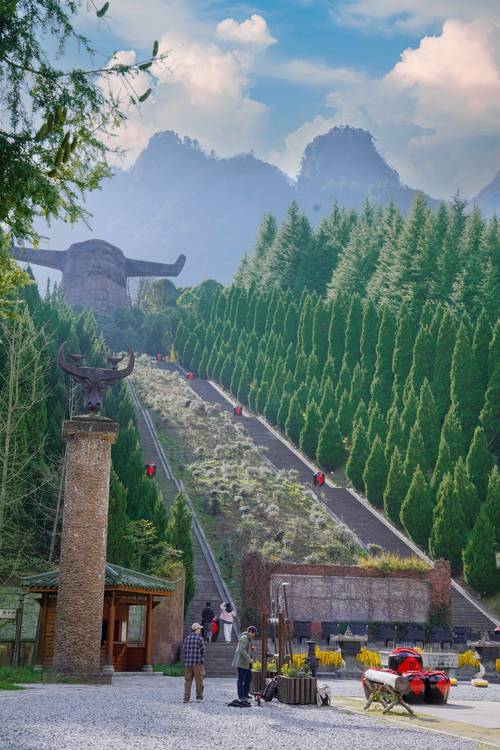 神农架自由行旅游攻略(神农架旅游景点攻略)-第7张图片-微云百科 神农架自由行旅游攻略(神农架旅游景点攻略)-第7张图片-微云百科