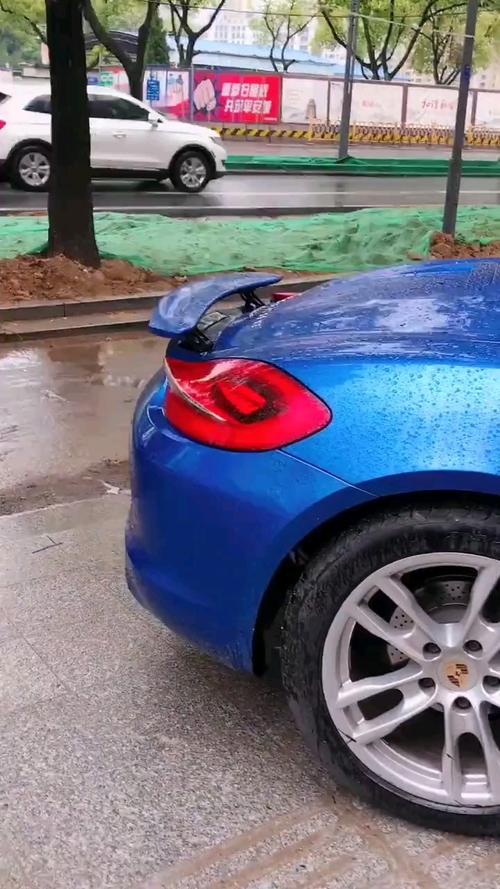 下雨天出行买什么车合适(下雨天骑什么车)-第2张图片-微云百科 下雨天出行买什么车合适(下雨天骑什么车)-第2张图片-微云百科