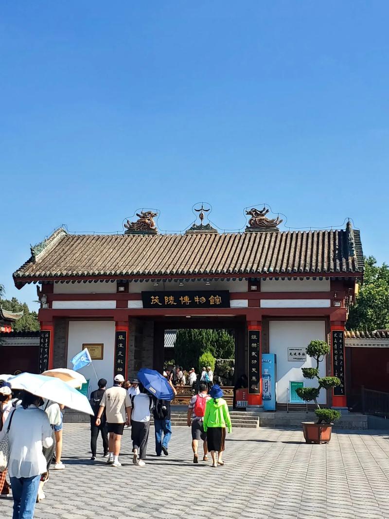 陕西旅游攻略景点必去（陕西旅游必去前十景点门票）-第2张图片-微云百科