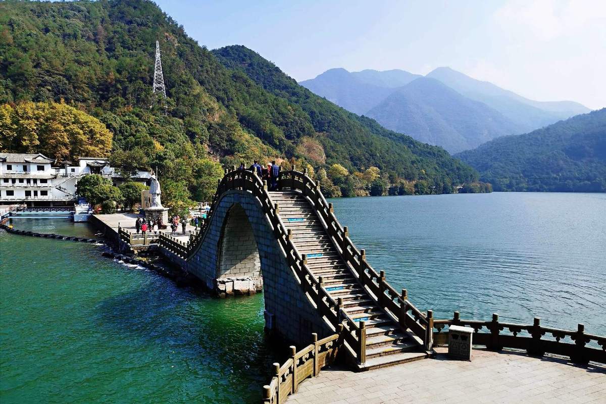 浙江旅游攻略必去景点(浙江旅游攻略必去景点是什么)-第2张图片-微云百科 浙江旅游攻略必去景点(浙江旅游攻略必去景点是什么)-第2张图片-微云百科