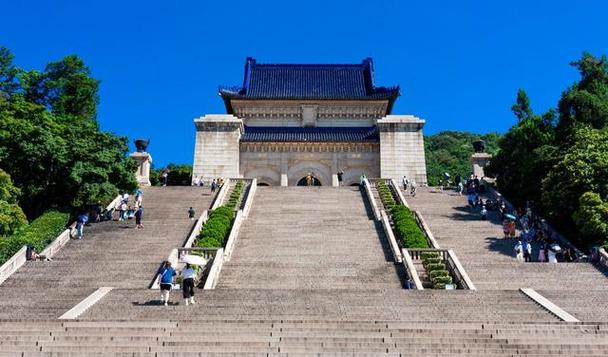 西双版纳五一出行（西双版纳五一客流量）-第7张图片-微云百科
