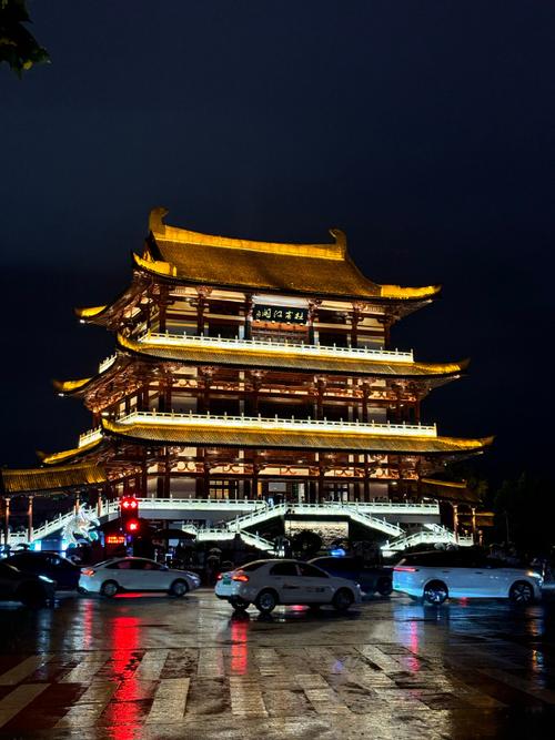 下雨还能出行的地方（下雨可以出去干嘛）-第2张图片-微云百科