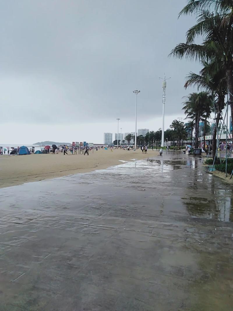 下雨了不能出行 - 下雨不能出门的幽默句子-第5张图片-微云百科 下雨了不能出行 - 下雨不能出门的幽默句子-第5张图片-微云百科